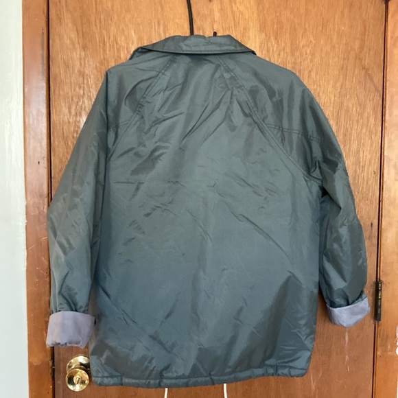 Waterproof coat - Picture 4 of 4